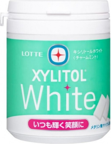 Жевательная резинка "Xylitol White Charm Mint Family Bottle", 143гр.