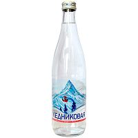 Вода питьевая «Ледниковая» 0,5л. с газом, стекло